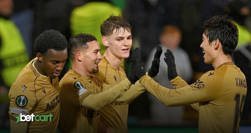 خوشحالی بازیکنان کریستال پالاس پس از گلزنی